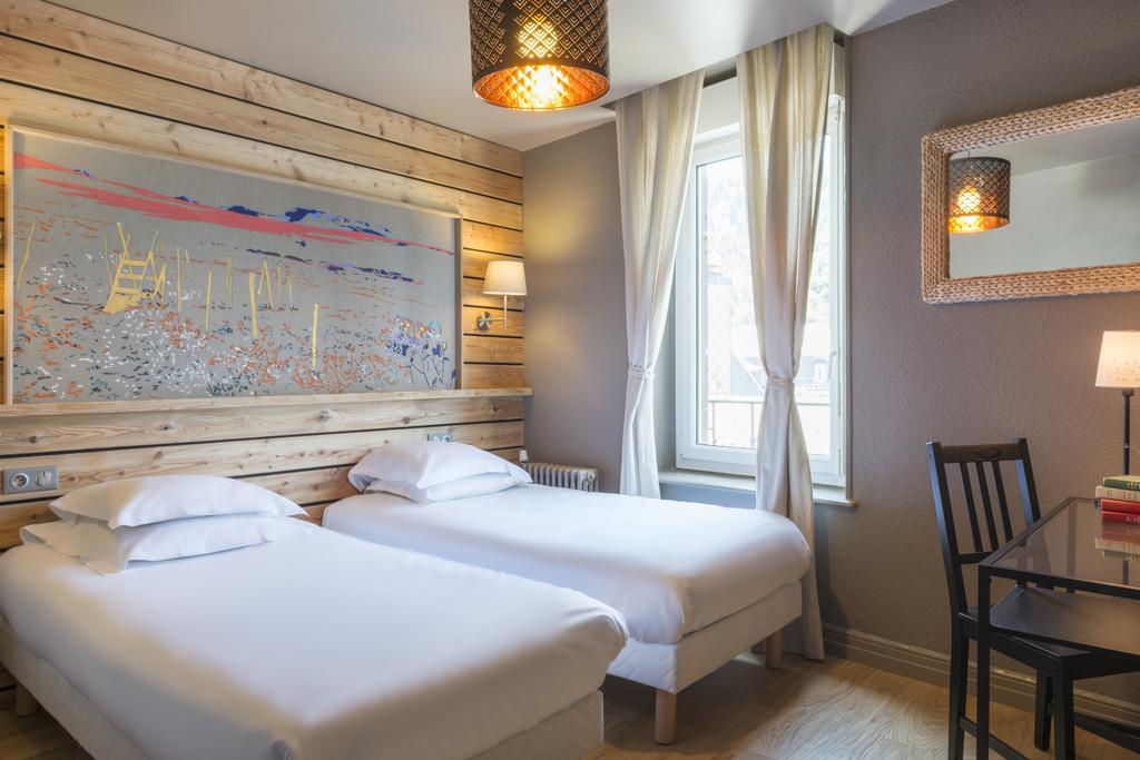 Hotel De Russie Le Mont-Dore Room photo